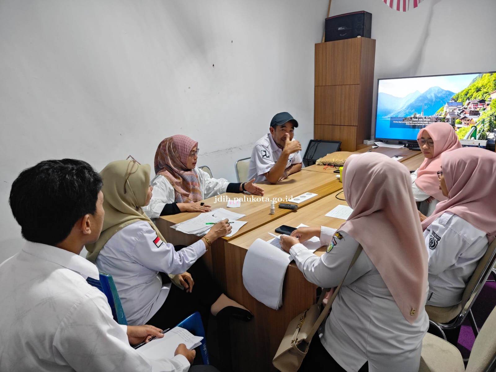 Evaluasi Perda dan Perwali di Dinas PU dan Dinas Perhubungan, Rabu 4 Juni 2025.