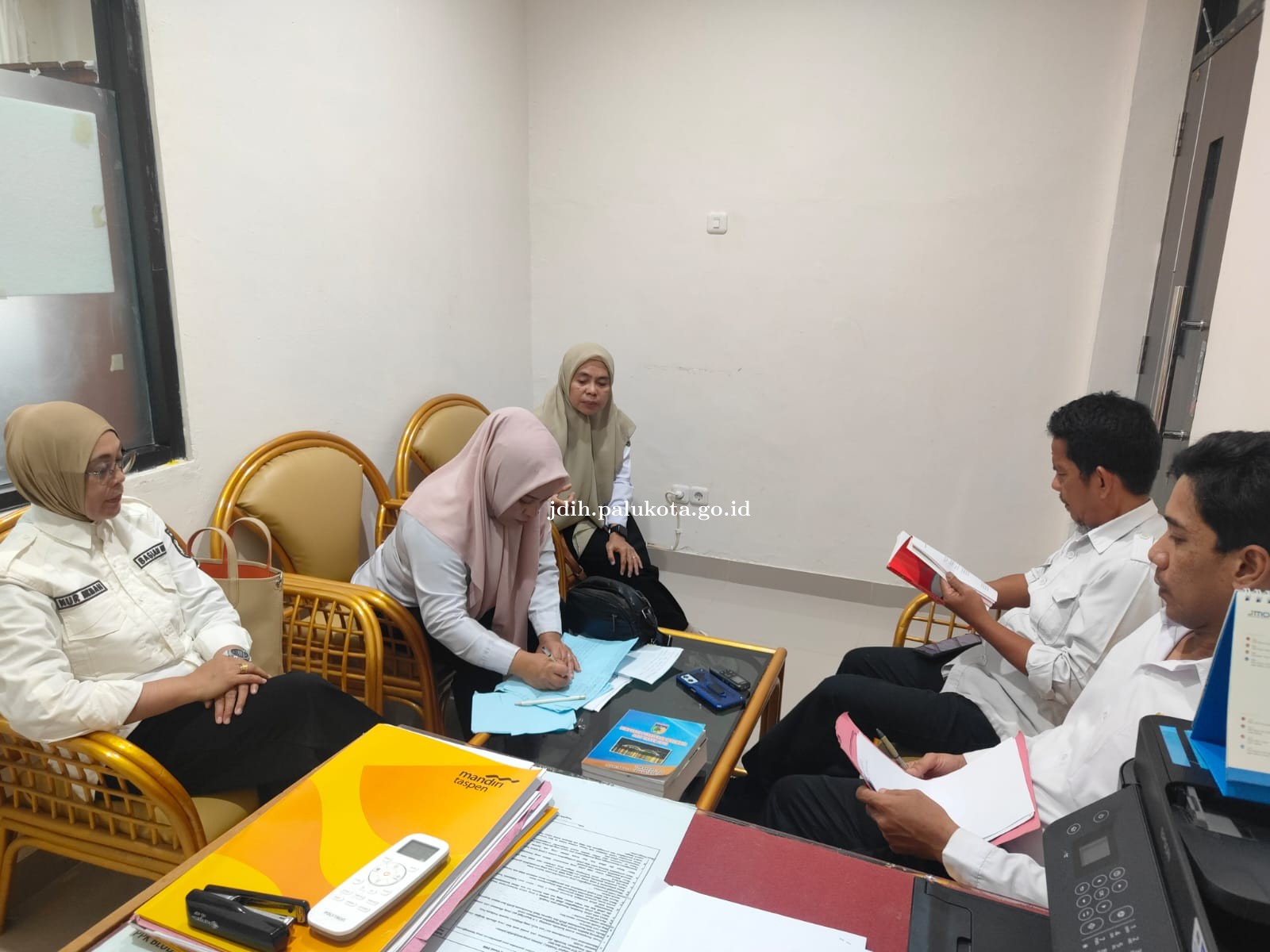 Evaluasi Perwali di Rumah Sakit Umum Anutapura, Rabu 18 Juni 2025.