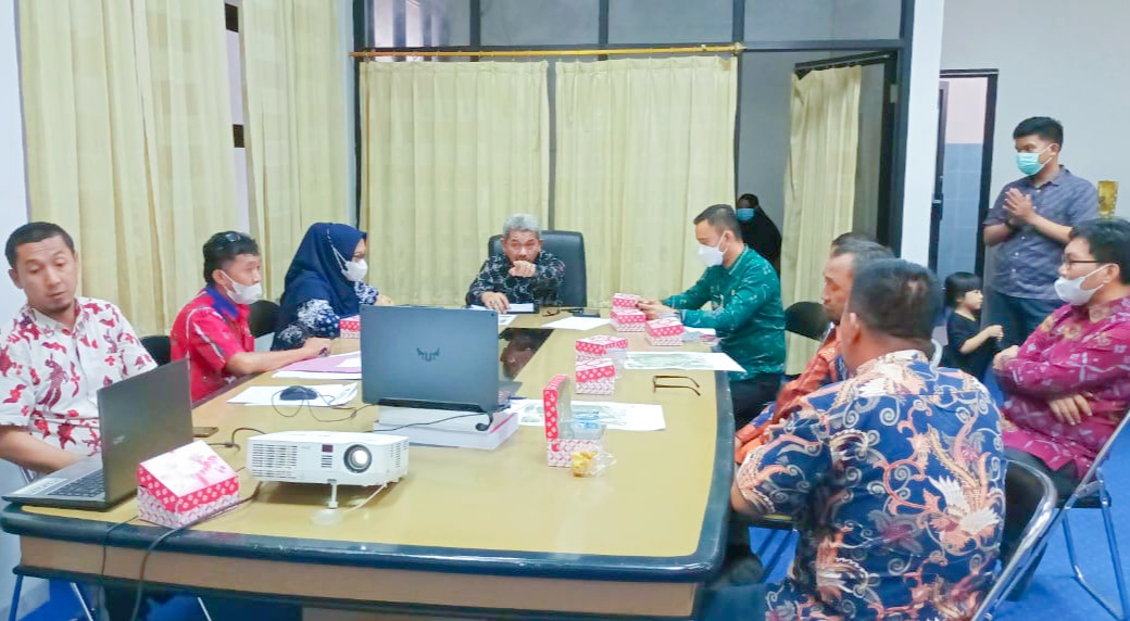 Rapat Hasil Mediasi Dan Pengukuran Tanah Milik Kasim di Ruang Rapat Asisten 2 Setda Kota Palu 18 November 2021
